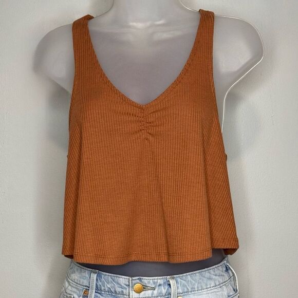 Live To Be Spoiled Knit Tank and Duster Set, Medium - Picture 4 of 16